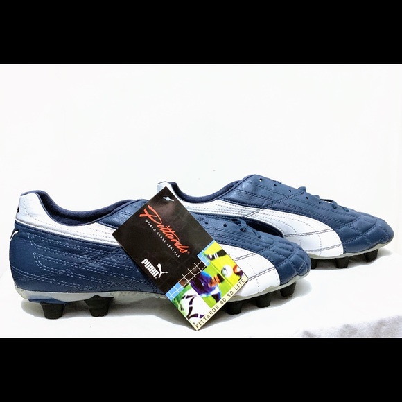 deadstock football boots